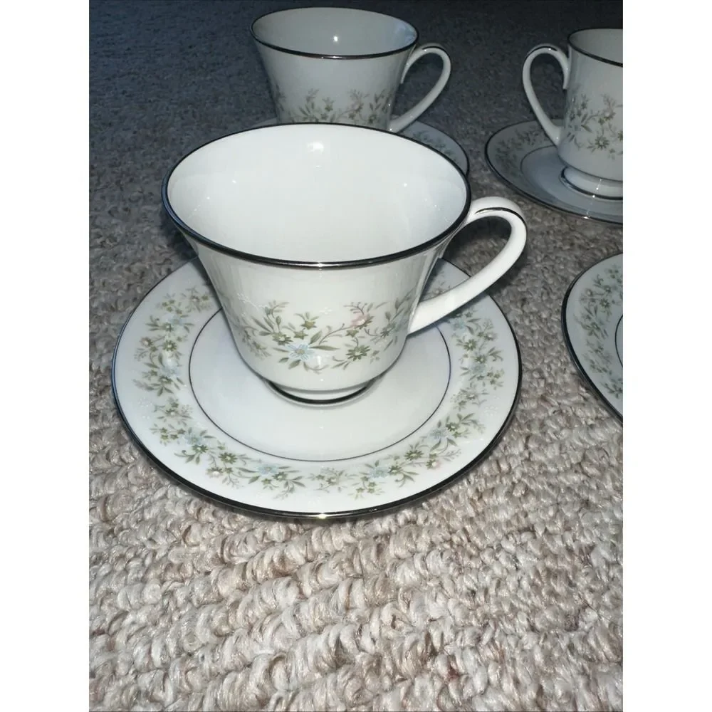4 Sets Noritake SAVANNAH 2031‎ Tea Cups & Saucers 8-pcs Floral Platinum Rim